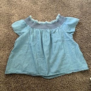 Super cute jean shirt perfect of summer
